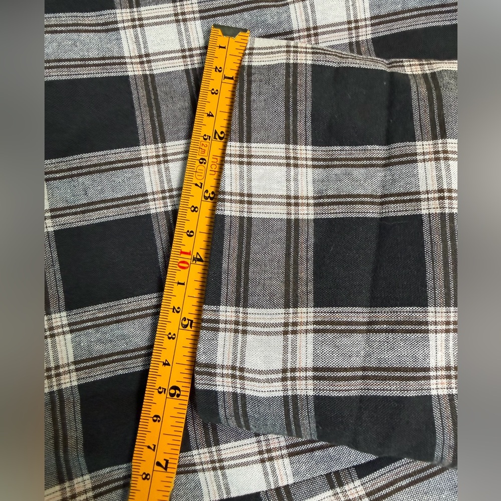 MANFINITY Black and Cream Plaid Blazer- Size XL - Picture 4 of 9